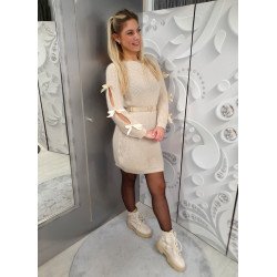 LUISA bézs masnis kötött ruha ŐSZI/TÉLI ÚJDONSÁGOK