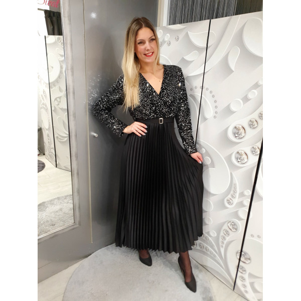 SOIREÉ fekete flitteres maxi ruha
