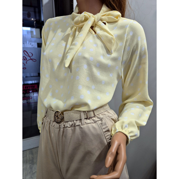 ZOÉ pöttyös felső