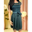 VIOLETT smaragdzöld alkalmi ruha