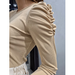 ALÍZ húzott vállú felső