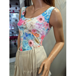 SILK virágmintás trikó ÚJ TAVASZI KOLLEKCIÓ