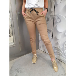 FEMME karamell nadrág ÚJ TAVASZI KOLLEKCIÓ